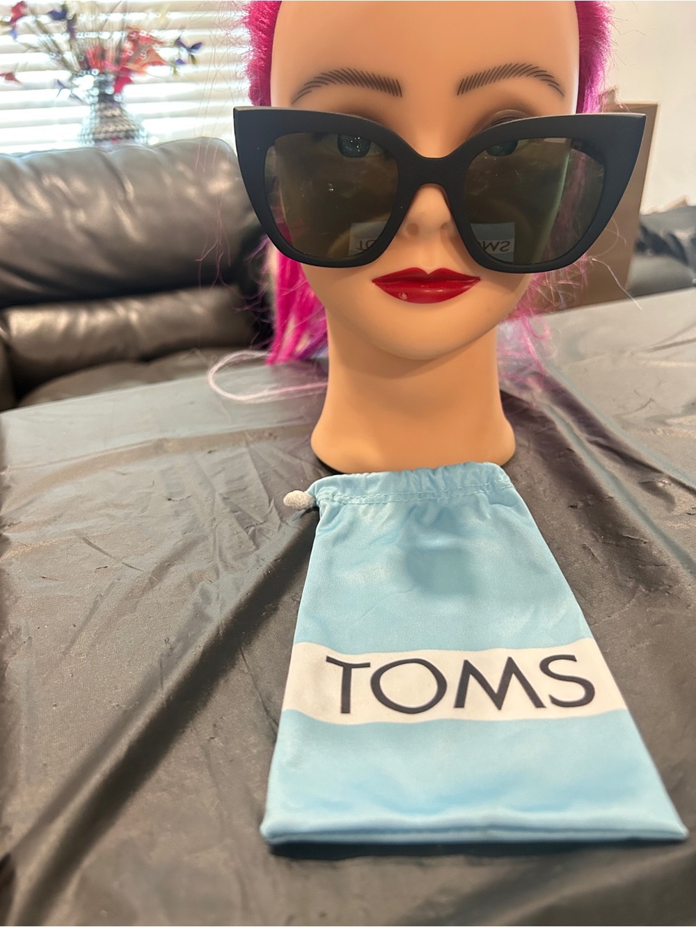 TOMS Women’s Black Cat-Eye Sunglasses with Dark Lenses